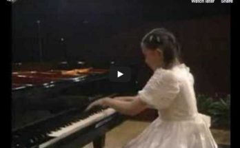 Young Chinese pianist Yuja Want is playing Chopin's most famous waltz No 6 in D flat major, often called the minute waltz