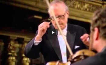 Maurizio Pollini plays Mozart's piano concerto in F Major. The orchestra is directed by Karl Böhm.