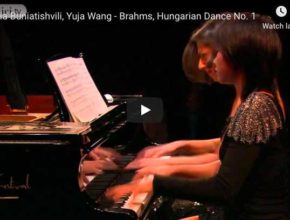 The pianist Yuja Wang and Khatia Buniatishvilli are performing Brahms' first Hungarian Dance.