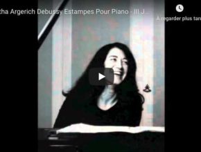Debussy - Jardin Sous la Pluie (Estampes) - Argerich, Piano