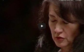 Chopin - Piano Concerto No 1 - Martha Argerich, Piano