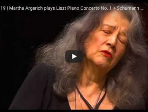Martha Argerich plays as encore Gavottes I and II from English Suite No. 3 in G Minor by Johann Sebastian Bach.