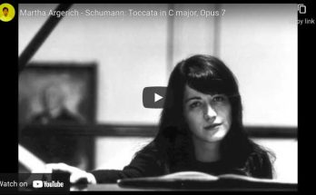 Schumann - Toccata - Martha Argerich, Piano